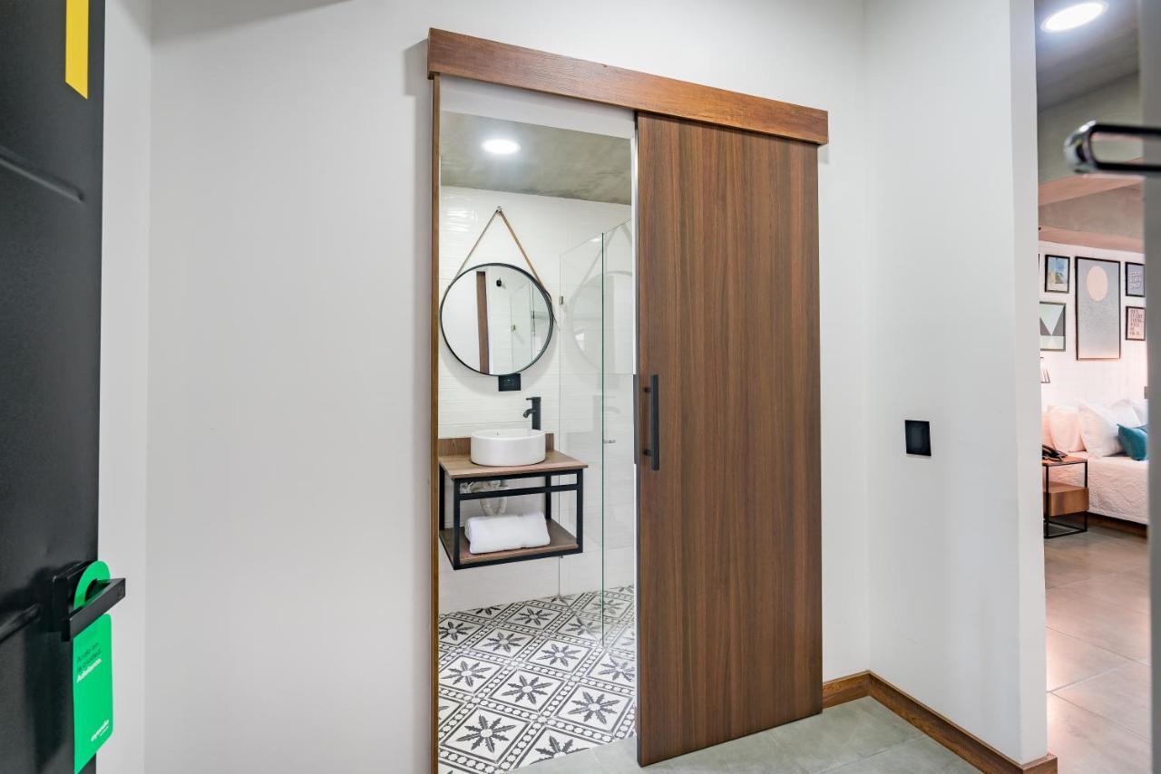 Loft 32 Medellin Living Aparthotel Exterior foto