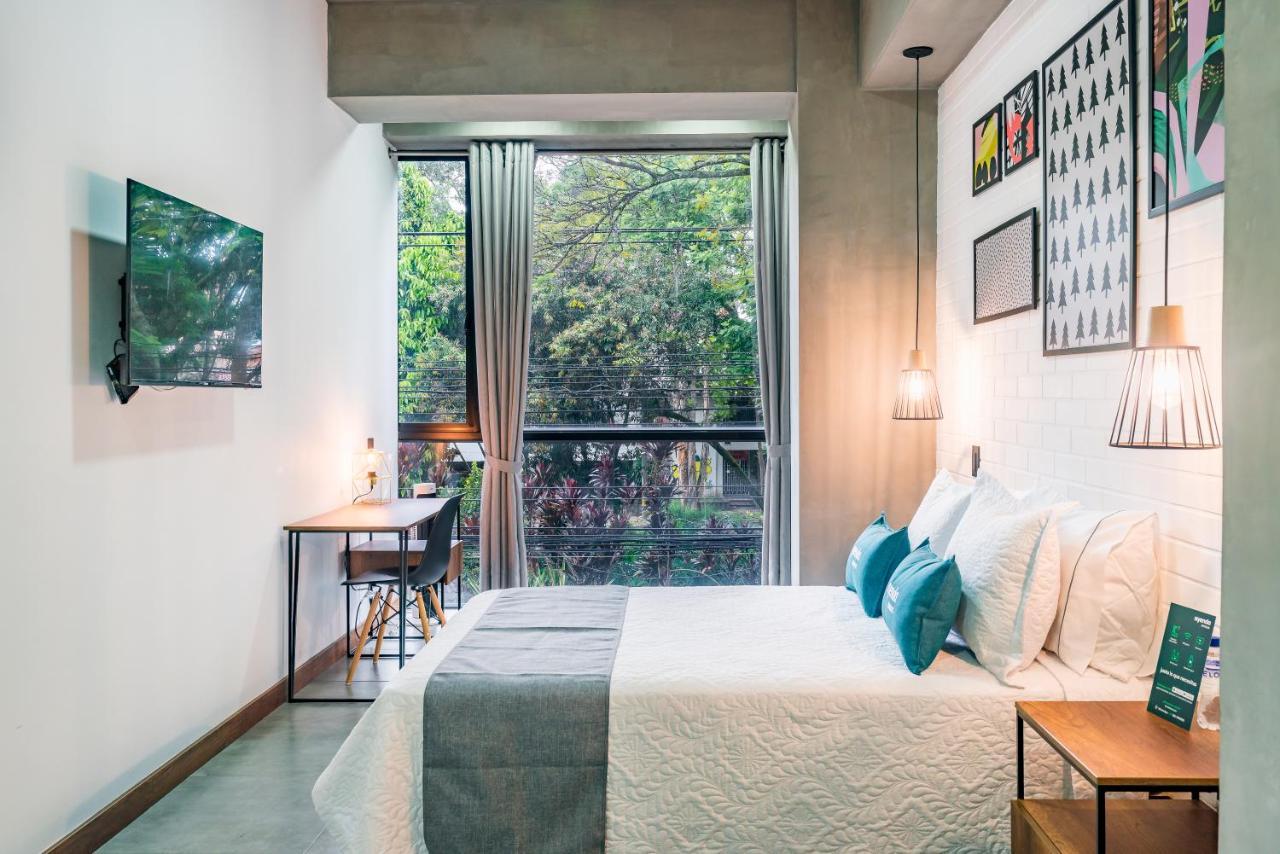 Loft 32 Medellin Living Aparthotel Exterior foto